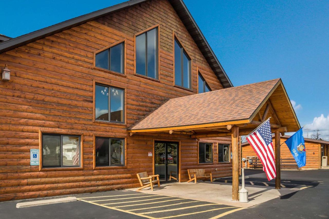 Econo Lodge Rice Lake Exteriér fotografie