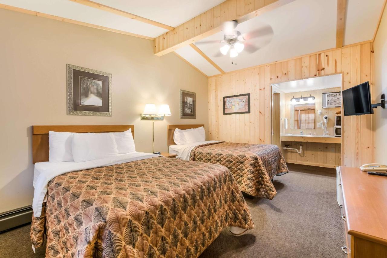 Econo Lodge Rice Lake Exteriér fotografie