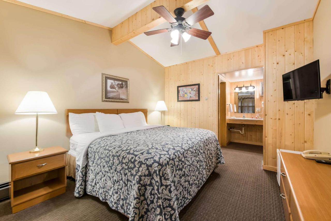 Econo Lodge Rice Lake Exteriér fotografie